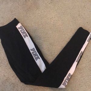 PINK Victoria’s Secret logo leggings